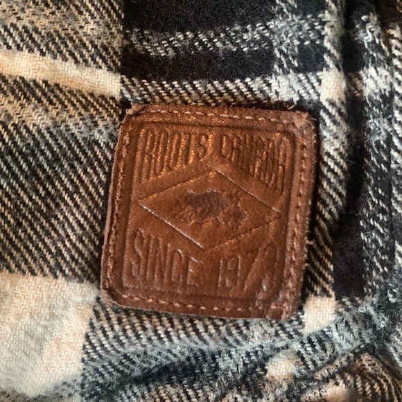 Roots plaid shirt - Picture 2 of 3